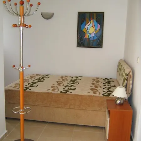 Apartament In Maya